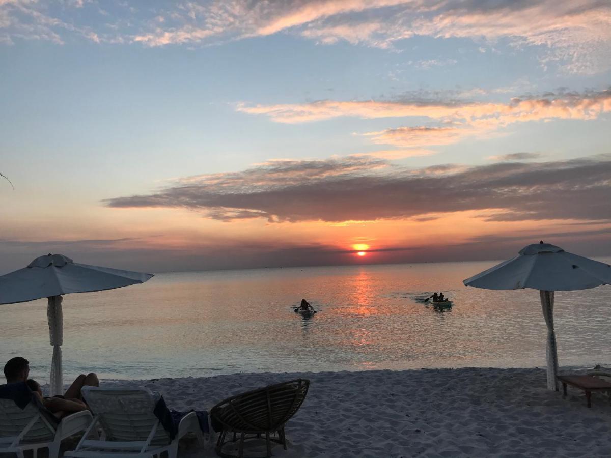 Soksan Natura Beach Sok San Village Bagian luar foto